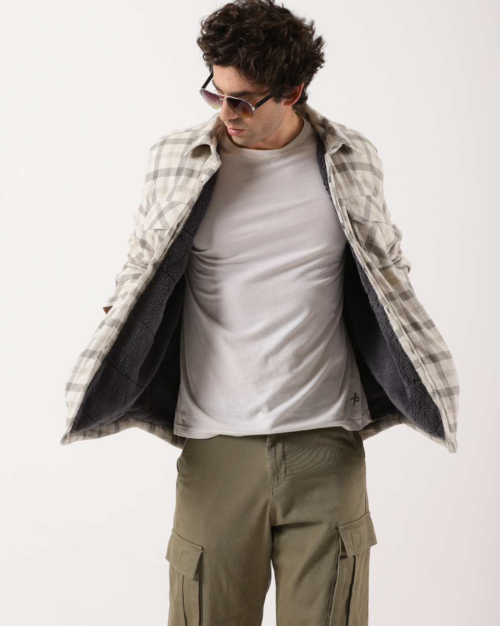 Cream & Beige Men's Fleeece - Lined Checked Shacket